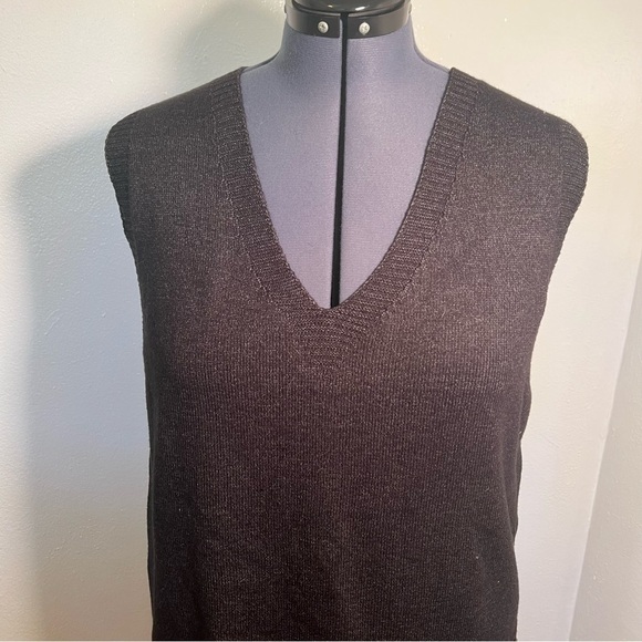 V-Neck Tunic Sweater Vest Dark Charcoal Gray Buttons - Picture 2 of 9